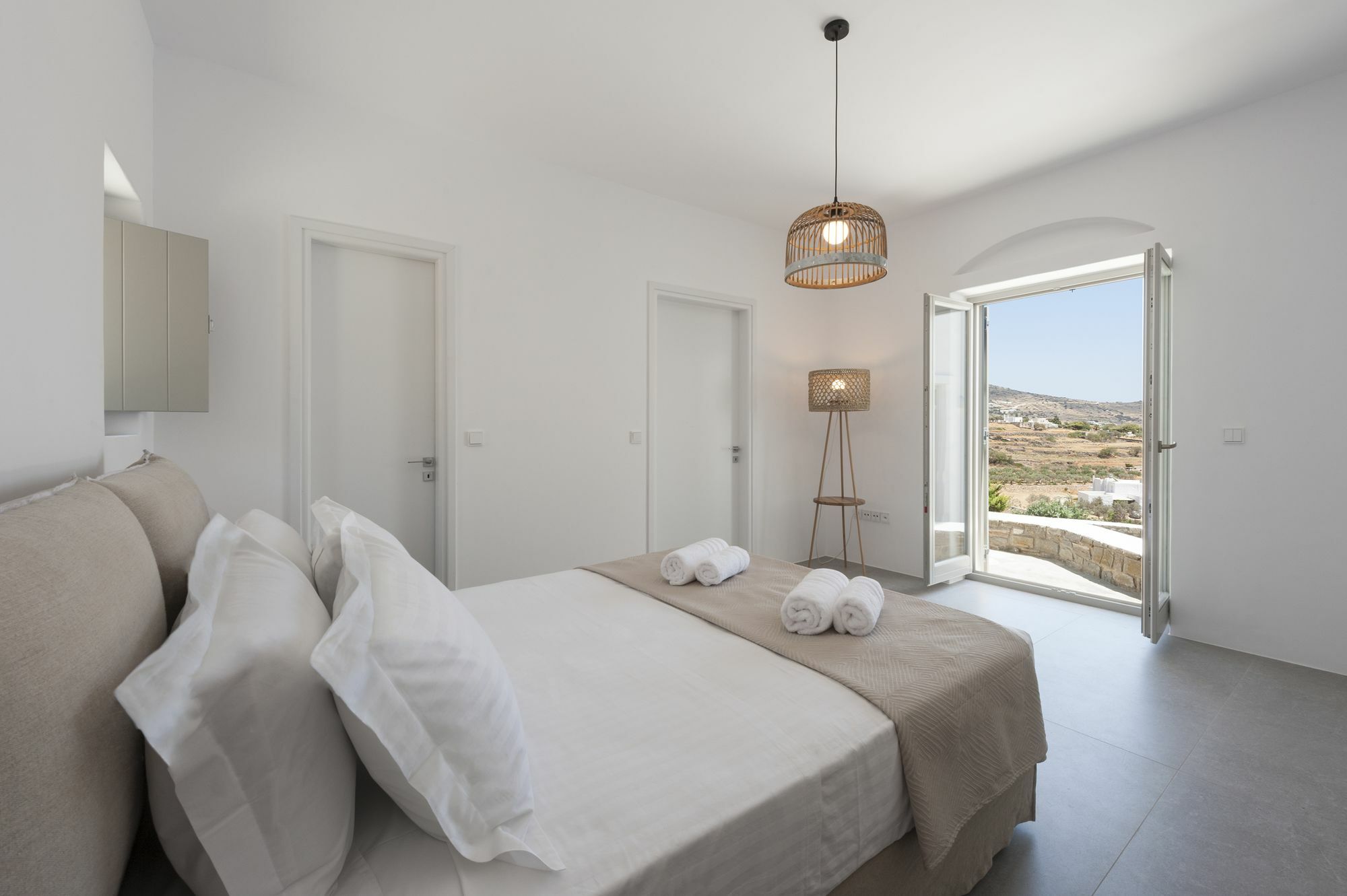 Niriides Luxury Villas Aliki  Exterior photo